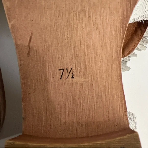 Diba True Neat Freak Women’s Tassel Loafers Size 7.5M Beige Leather Upper - Picture 8 of 8